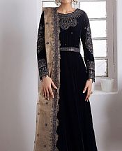 Iznik Cinder Velvet Suit- Pakistani Winter Clothing
